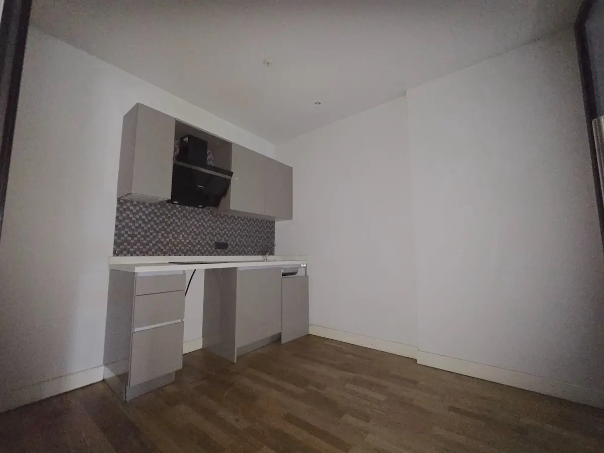 Kitchen area